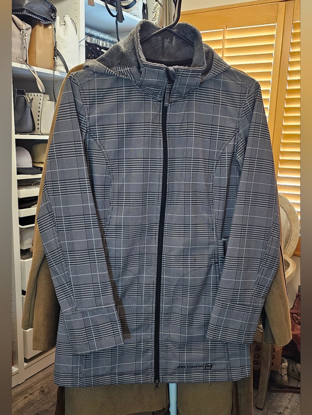 Rare! Free Country lined raincoat. Size S.